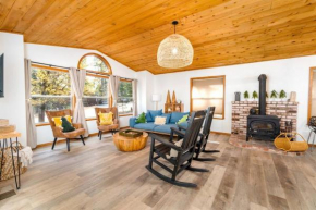 Lovely Home in Pollock Pines with Hot Tub